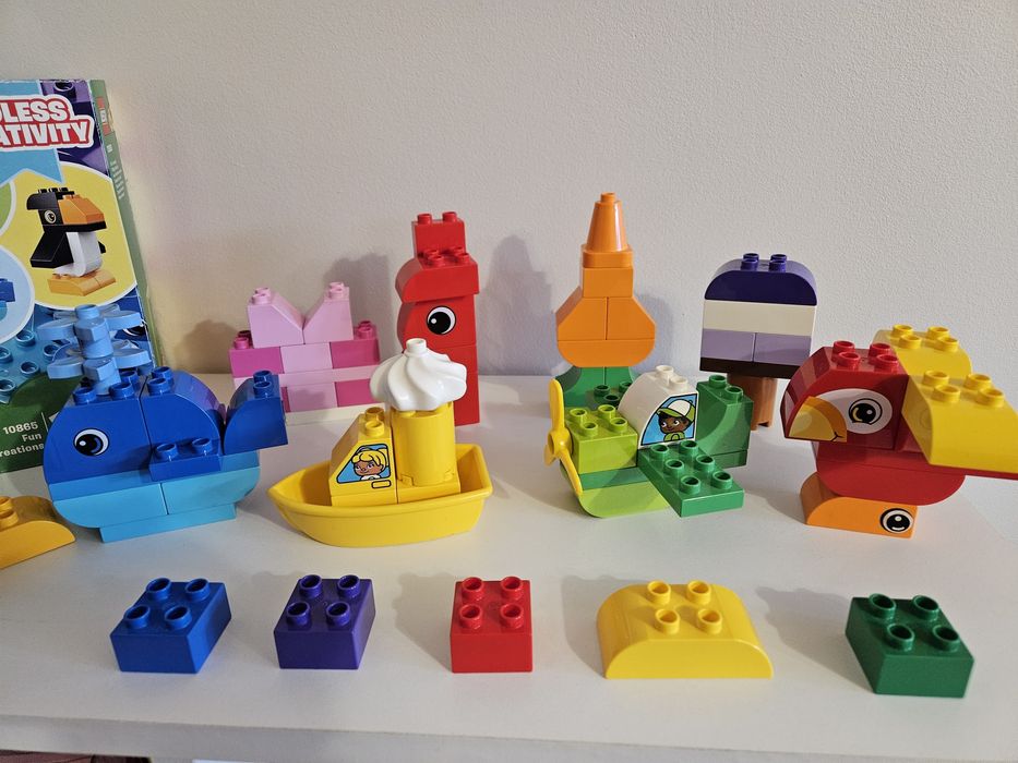 Lego Duplo 10865 + Papuga 10852. Wiek: 1.5+