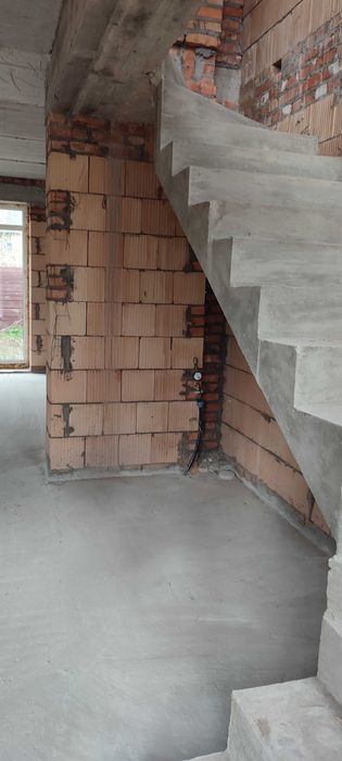 Акційна пропозиція лише на одну першу продану секцію