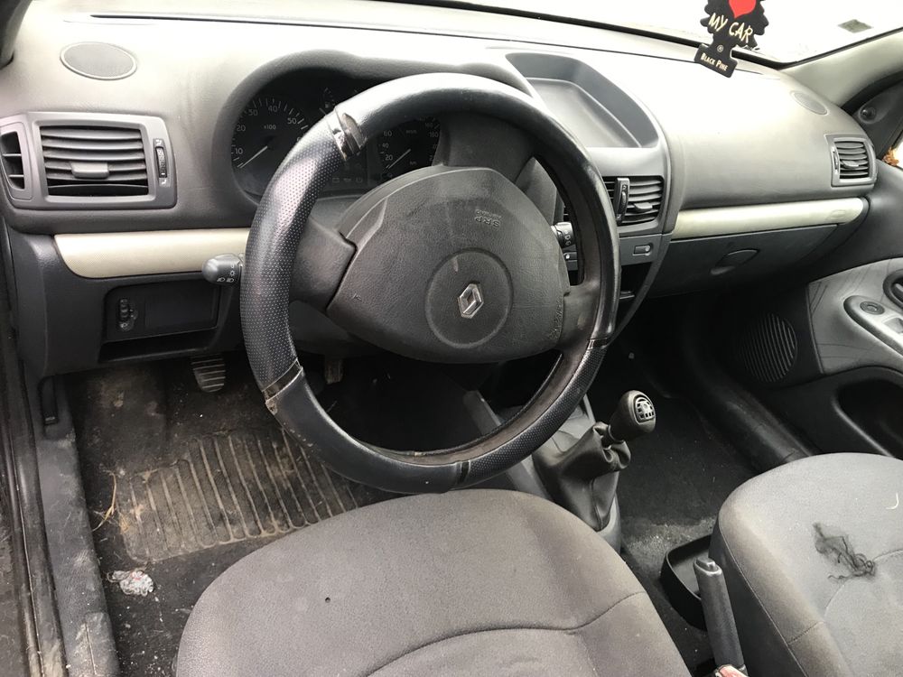 Renault Clio 1.5DCI Ano 2003