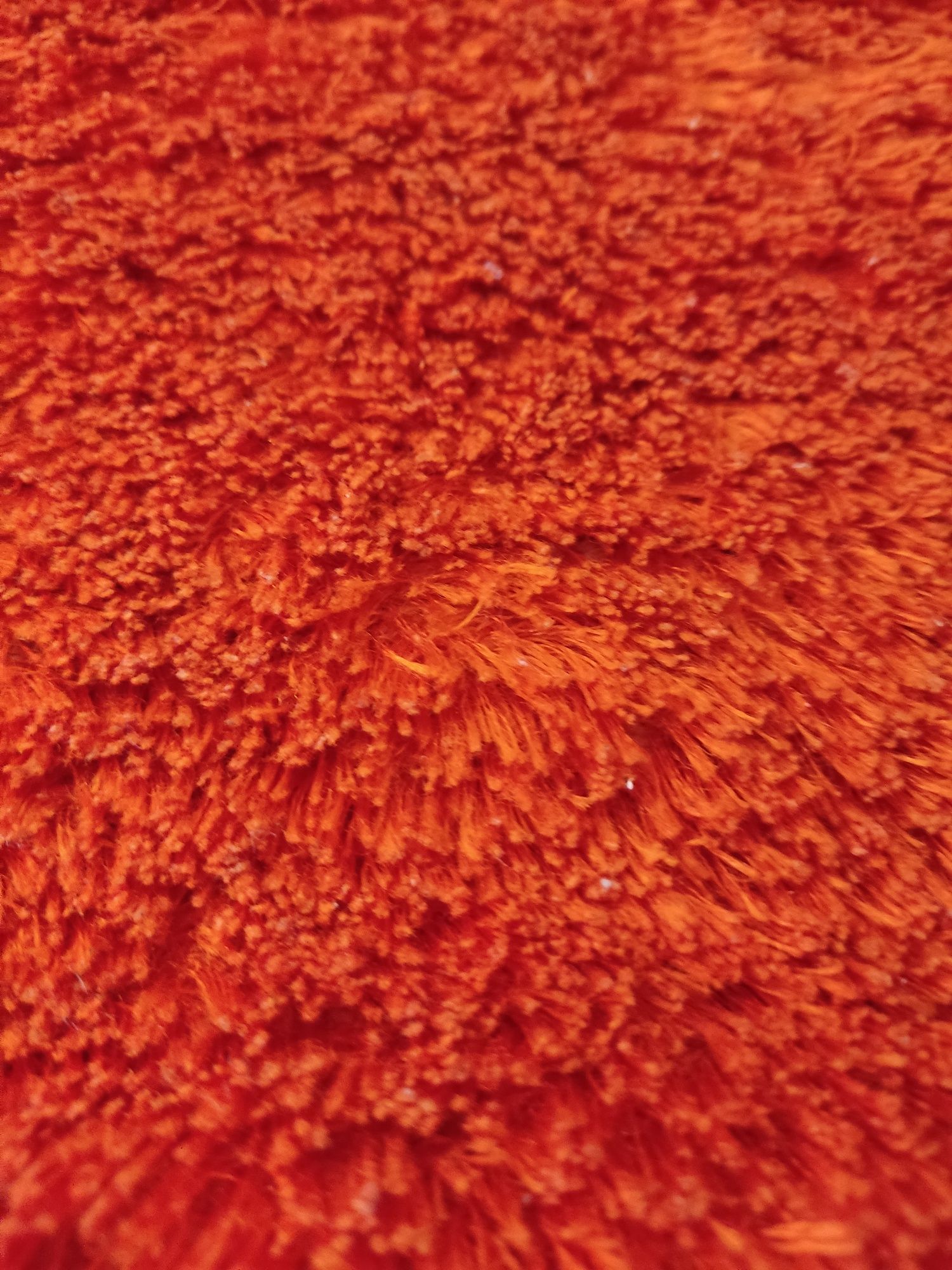 Tapete laranja felpudo