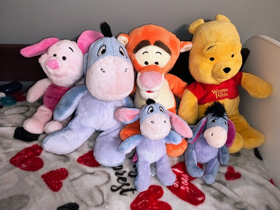 Zestaw maskotek pluszaków Kubuś Puchatek Tygrysek Prosiaczek