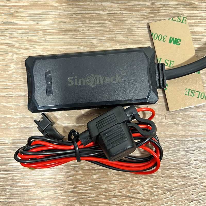 Акция! GPS tracker Sinotrack ST-900 трекер для авто, мото и бусов