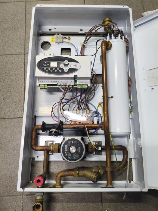 Elektryczny kocioł CO firmy Kospel model  EKCO.LN2 24