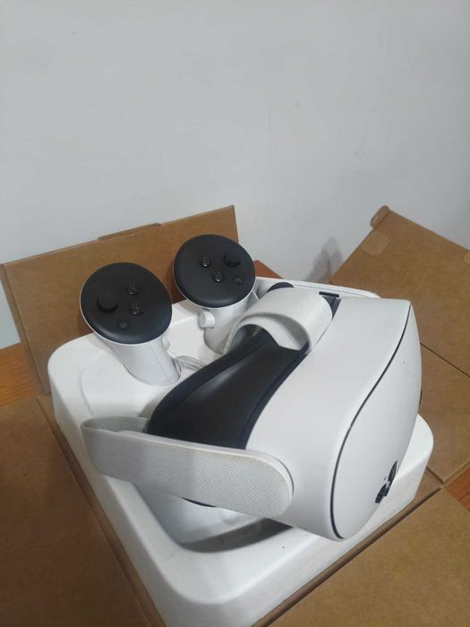 Vendo ou troco Meta Quest 3s por ps5