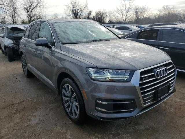 Audi Q7 Premium Plus 2017 року