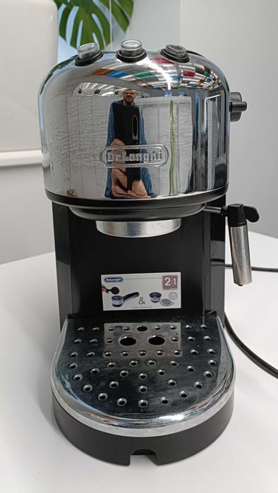 Кофеварка Delonghi EC270
