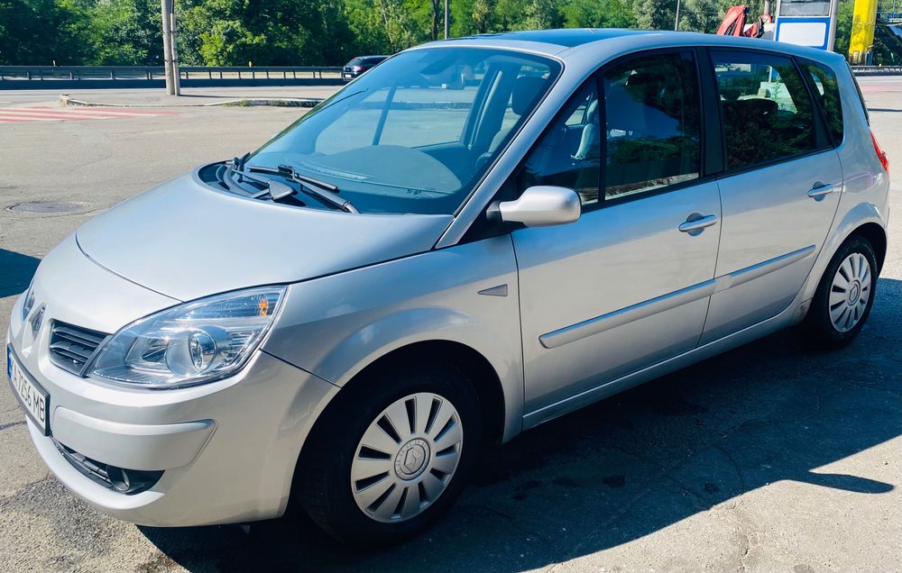 Продам авто Renault Megane Scenic 2