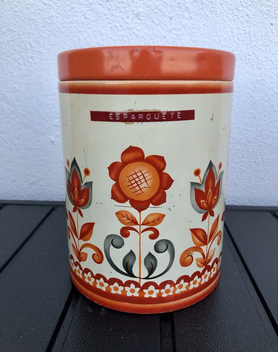 Caixas de cozinha antigas