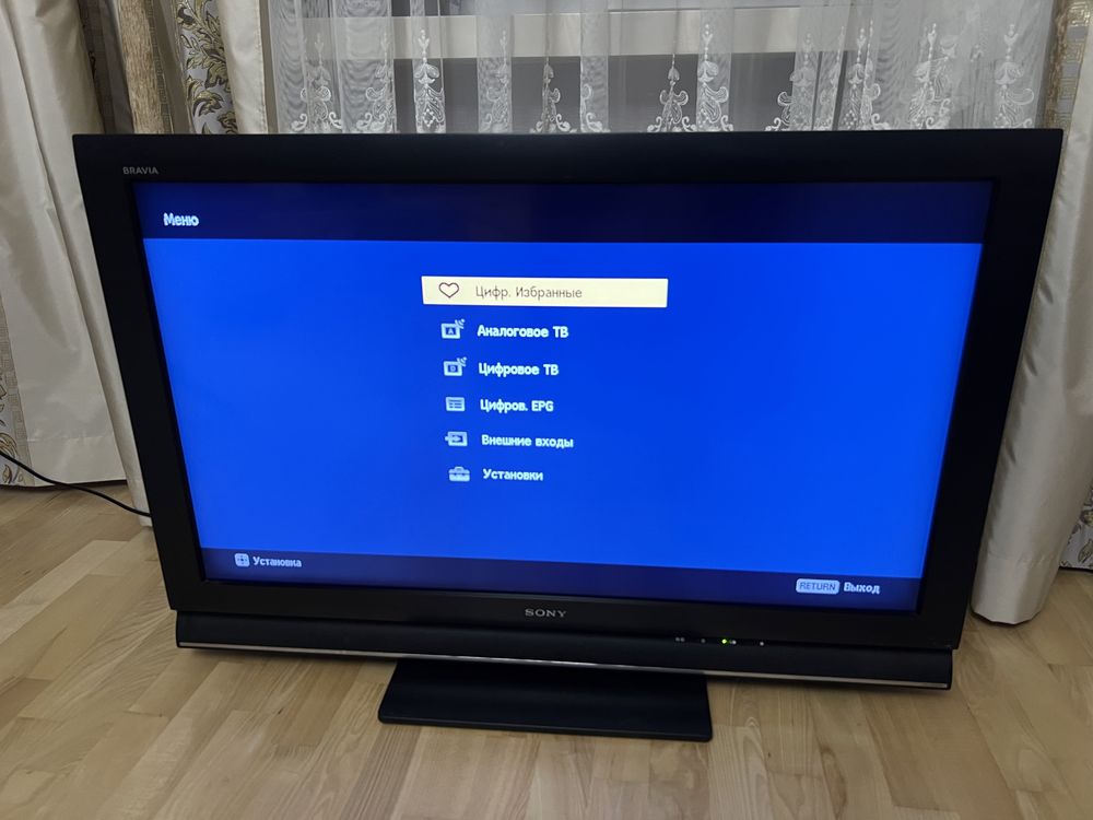 Продам телевізор Sony 40"