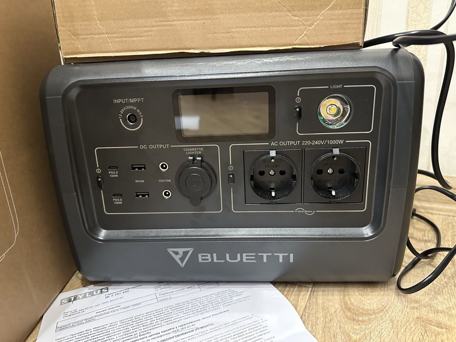 Зарядна станція BLUETTI PowerOak EB70