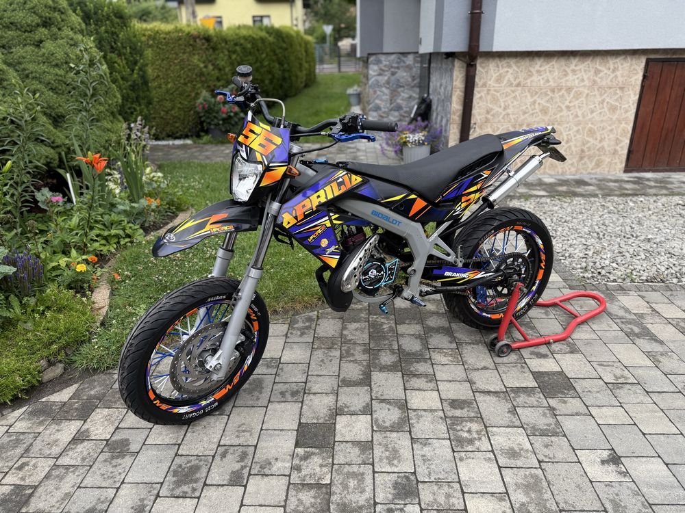 Aprilia sx supermoto sm krm radical smt dt tzr hm senda smx