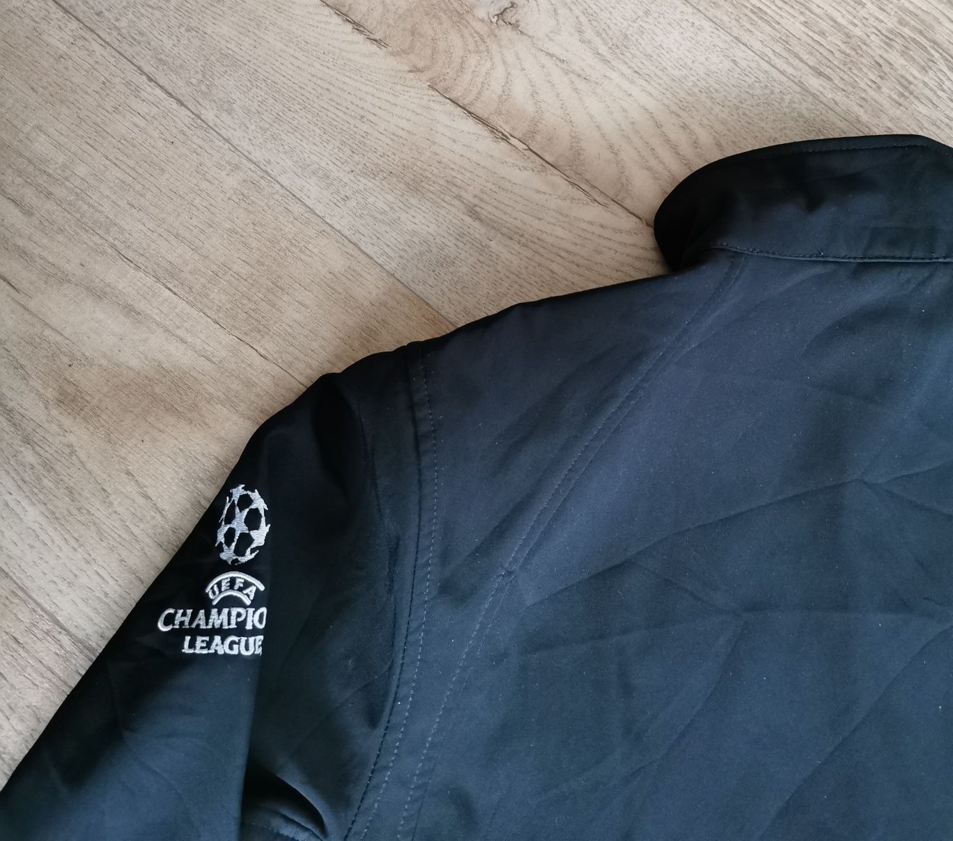 Softshell kurtka Chelsea Londyn Champions League rozmiar S