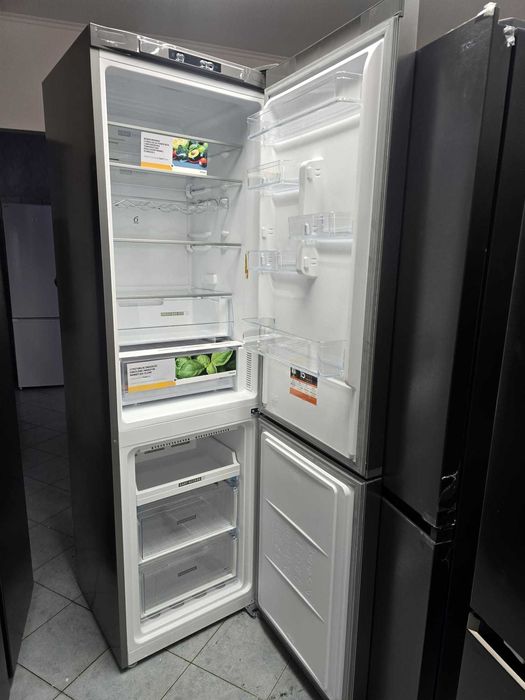 OUTLET nowa Lodówka Whirlpool W7X 91I OX  203cm NoFrost Gwar 2 lata J2