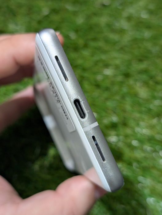 Google pixel 7 Snow 8/256Gb (20551) Neverlock оновлення Скидання