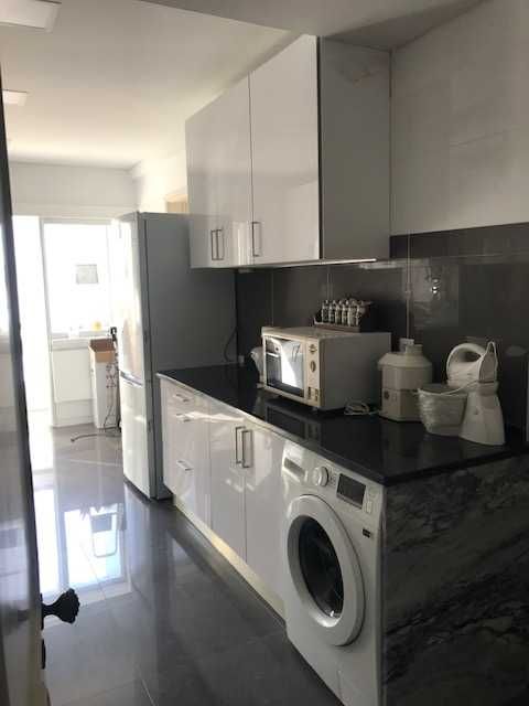 Quarto mobilado no Campo Grande Alvalade