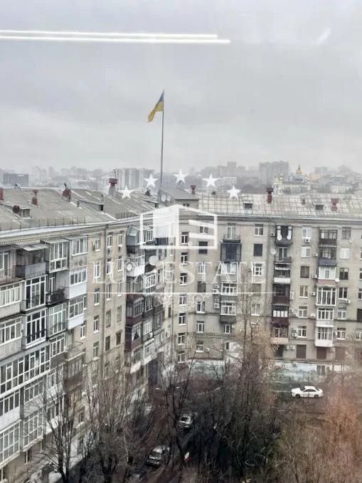 Аренда 3К КВ ЖК Дом на Набережной, Центр Банный Стрелка Паркинг+ Видео