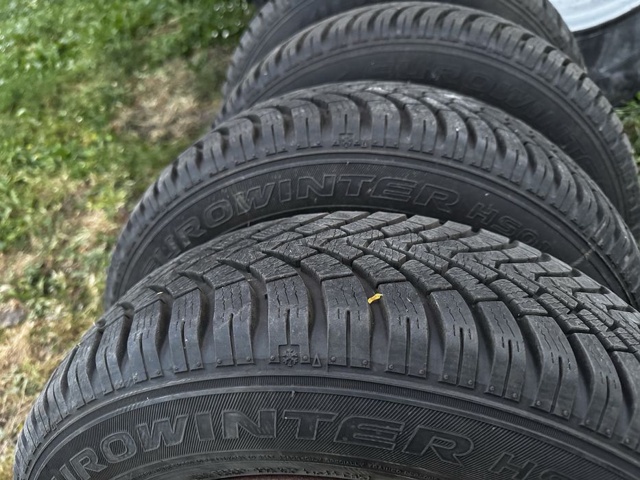 Opony Koła Falken 175/70R13 82T EUROWINTER HS01