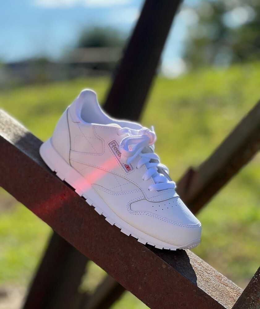 Класичні шкіряні кросівки Reebok classic leather. Оригінал.