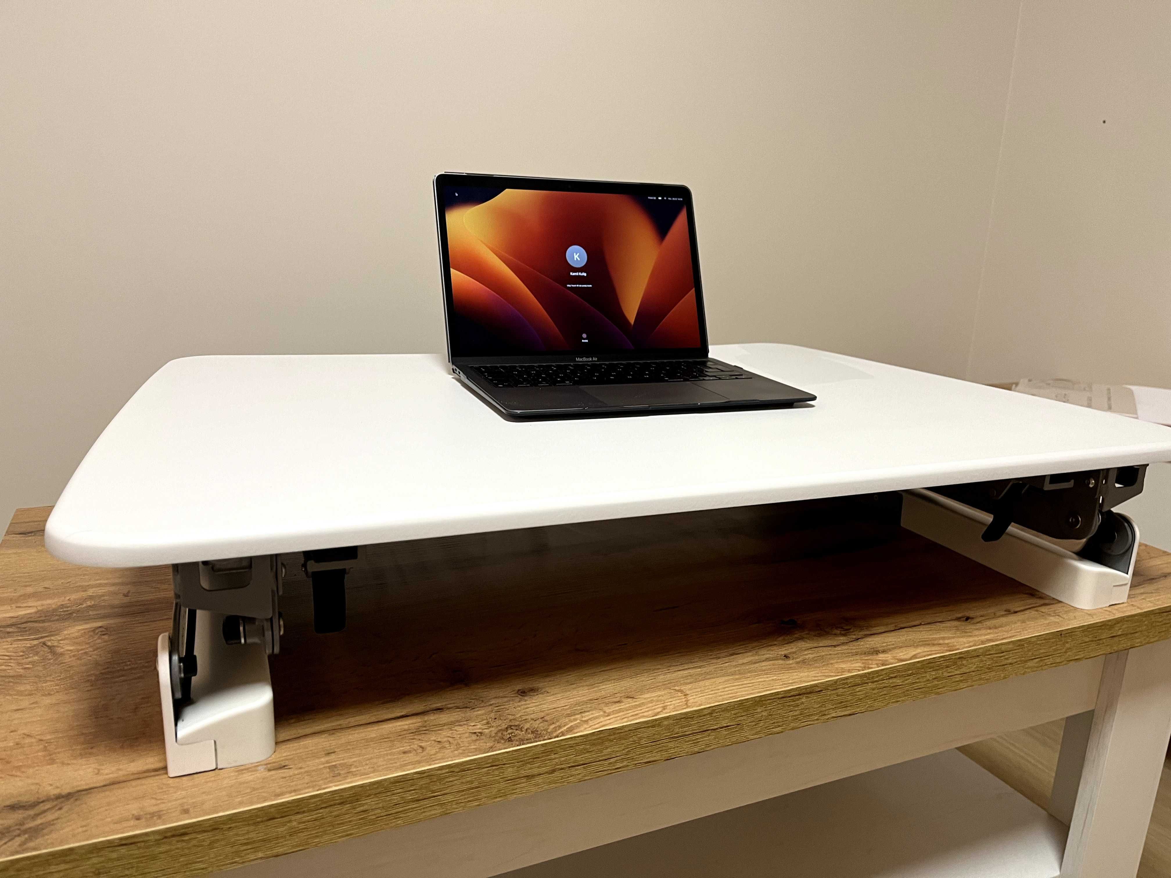 Standing Desk - Regulowana nakładka na biurko- konwerter FlexiSpot M2