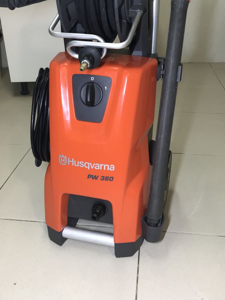 Máquina de Alta Pressão Husqvarna  PW360 • 160 bars