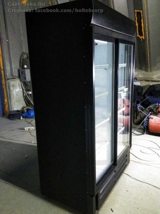 Холодильна шафа вітрина Inter 1200T чорний, стан супер. Є сервіс!