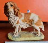 Figurka psa cavalier king charles spaniel