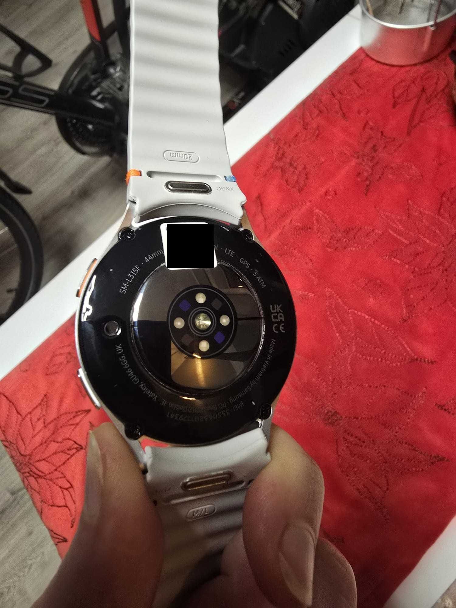 Zegarek Samsung Galaxy Watch 7, 44mm, LTE, srebrny