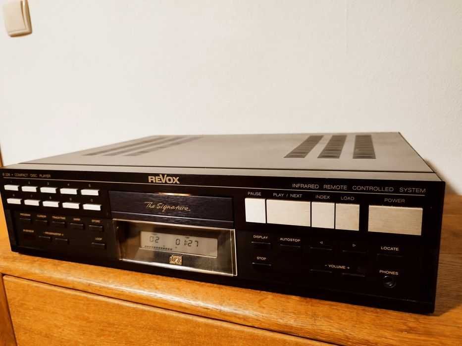 Odtwarzacz CD Revox B 226 「SPRAWNY」