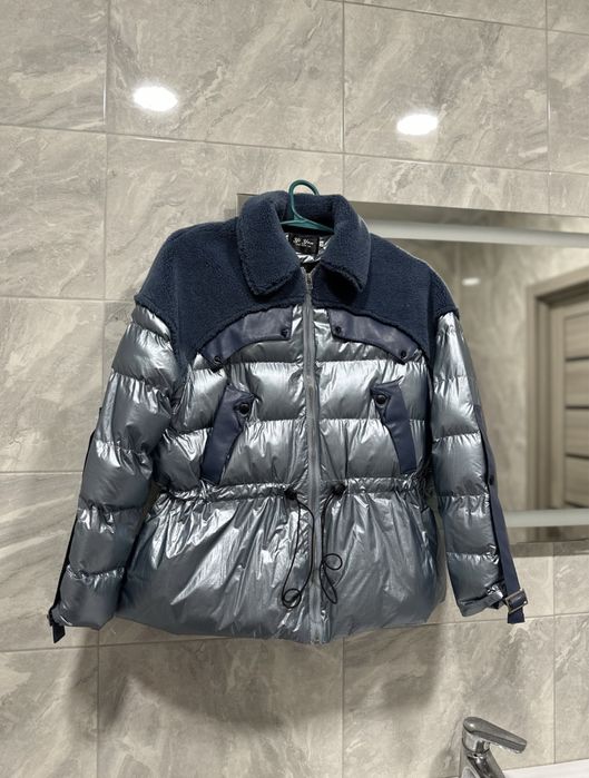 Продам стильну куртку курточку Zara розмір S
