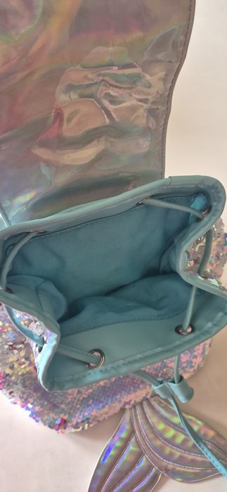 Mochila pequena sereia