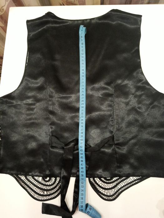 Жилетка жіноча чорна