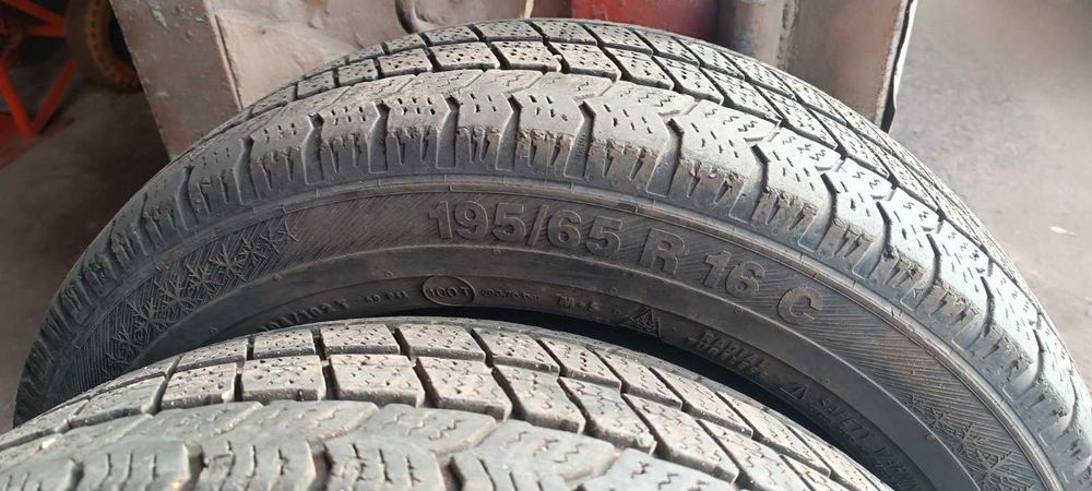 Продам Автогуму 195х65х16С ЗИМА