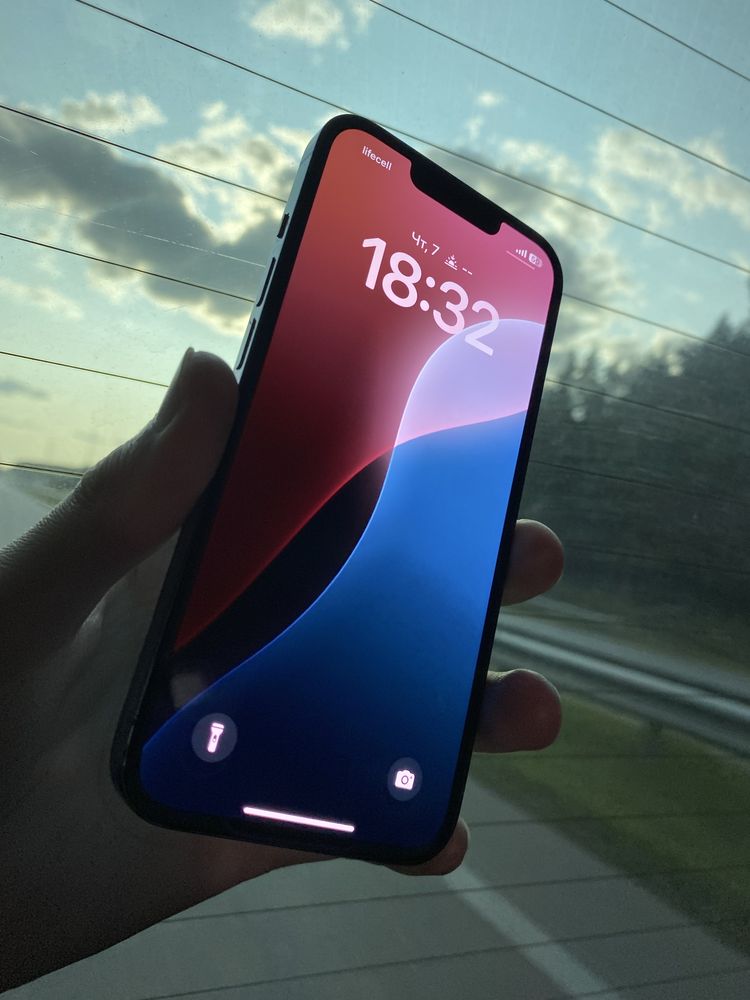 Apple iPhone 13 pro