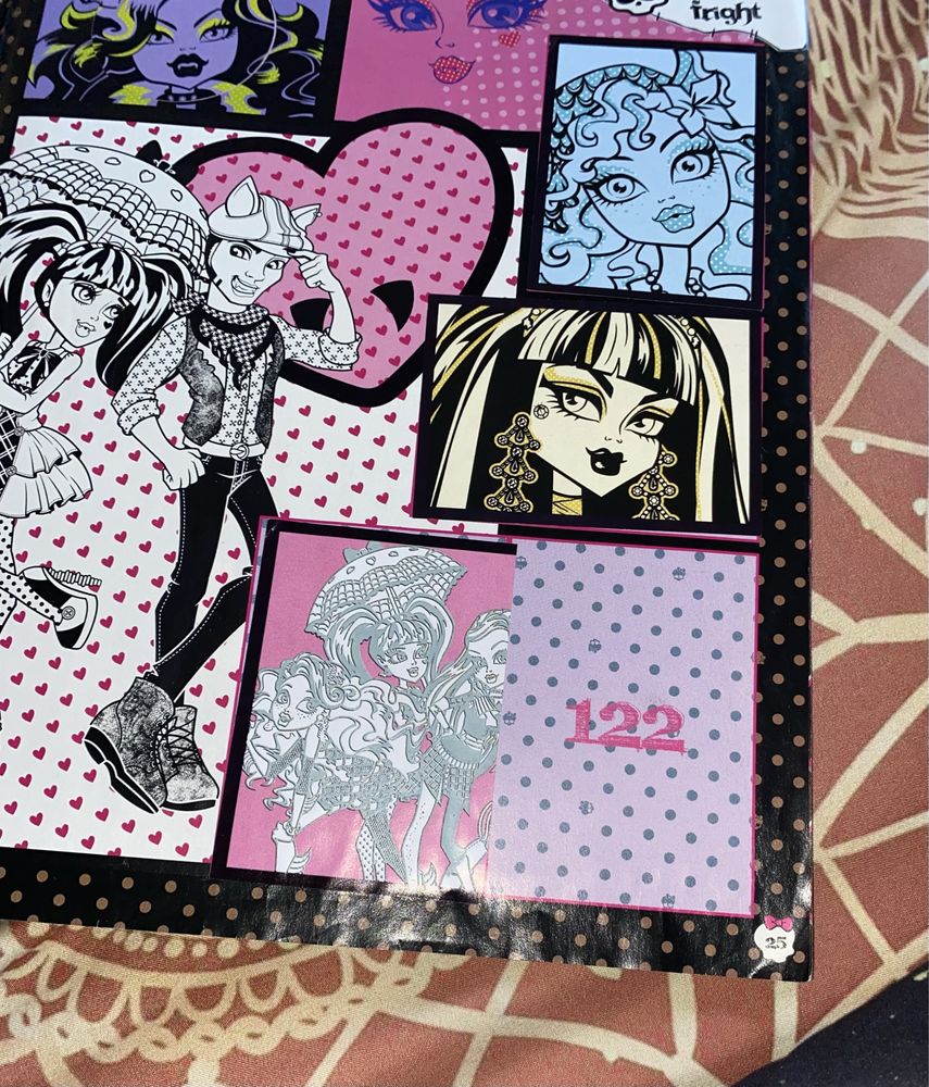 monster high caderneta