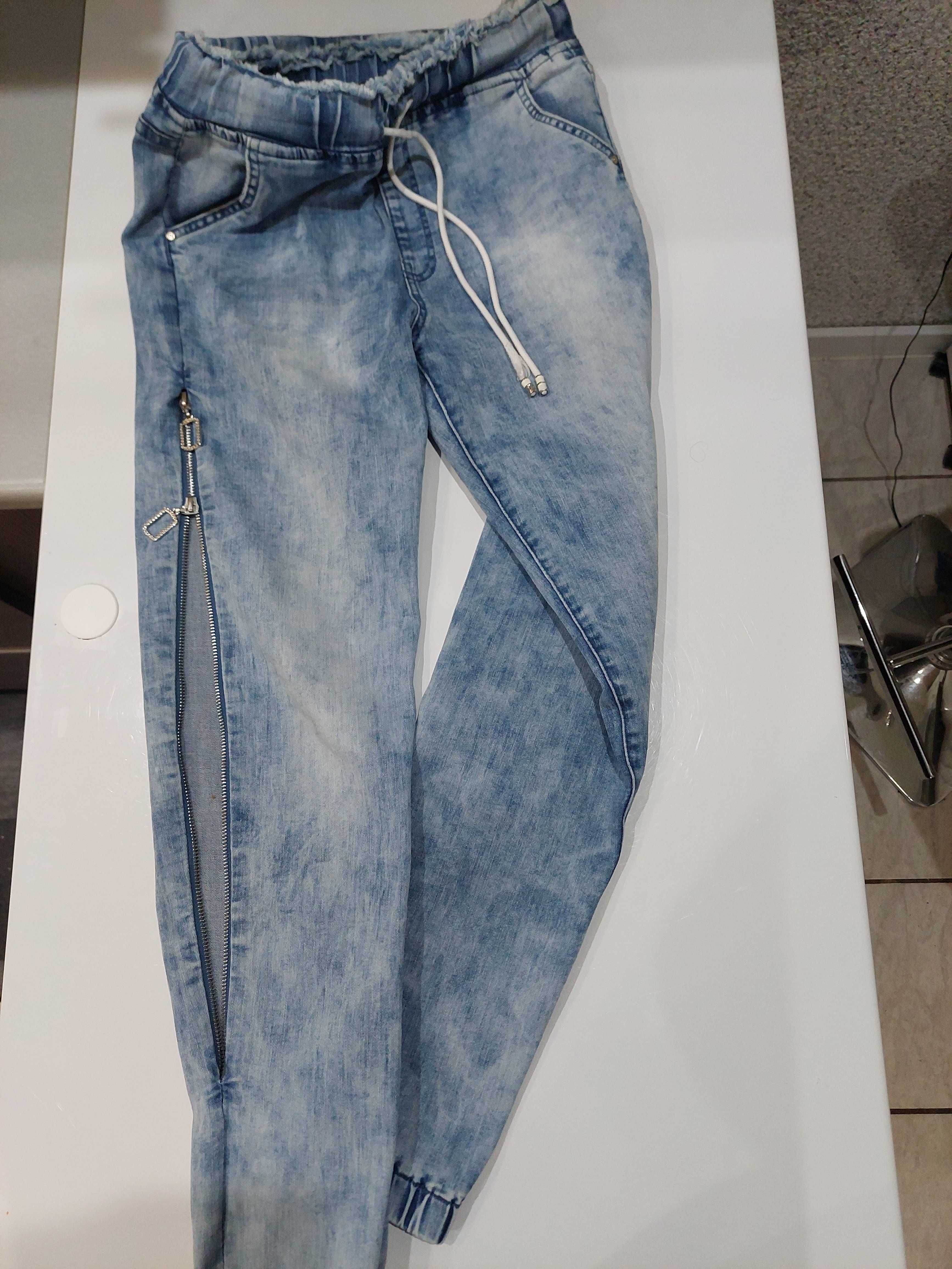 Jeans damskie rozmiar M