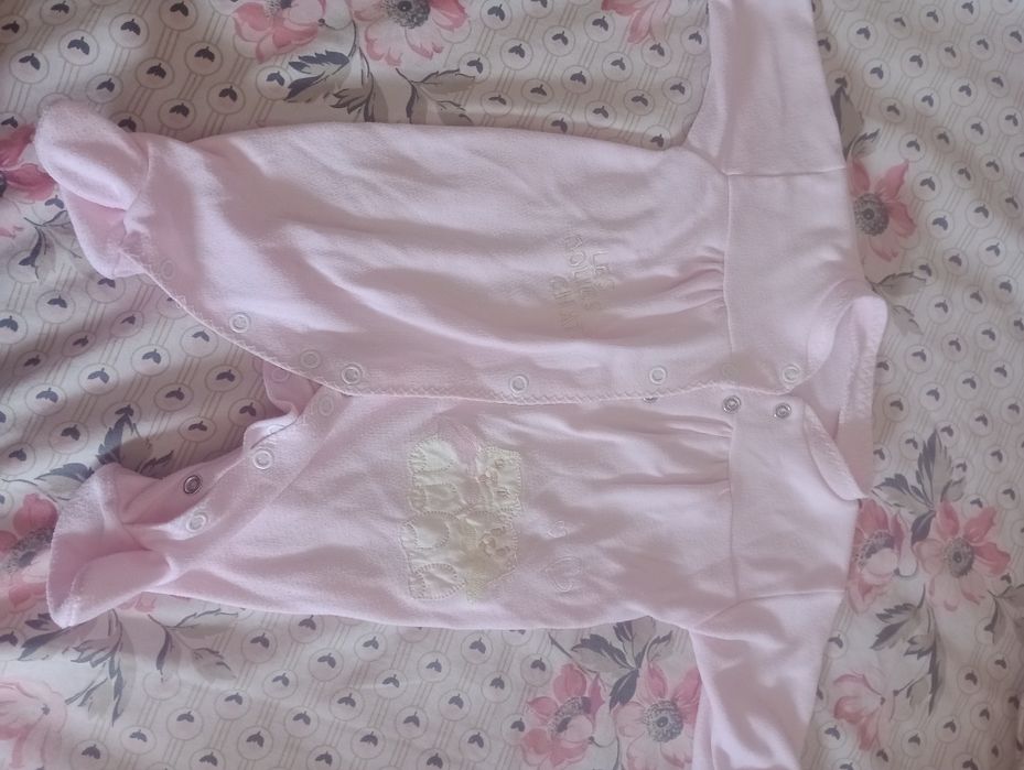 Roupa de bebê menina