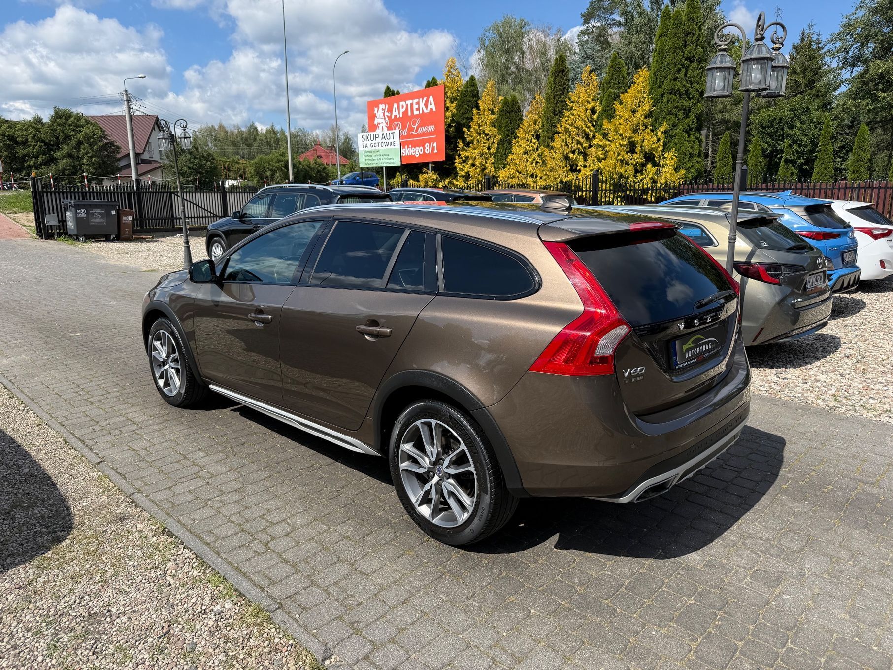 Volvo V60 Cross Country m.2017r. T5 AWD SALON POLSKA Bogata Wersja