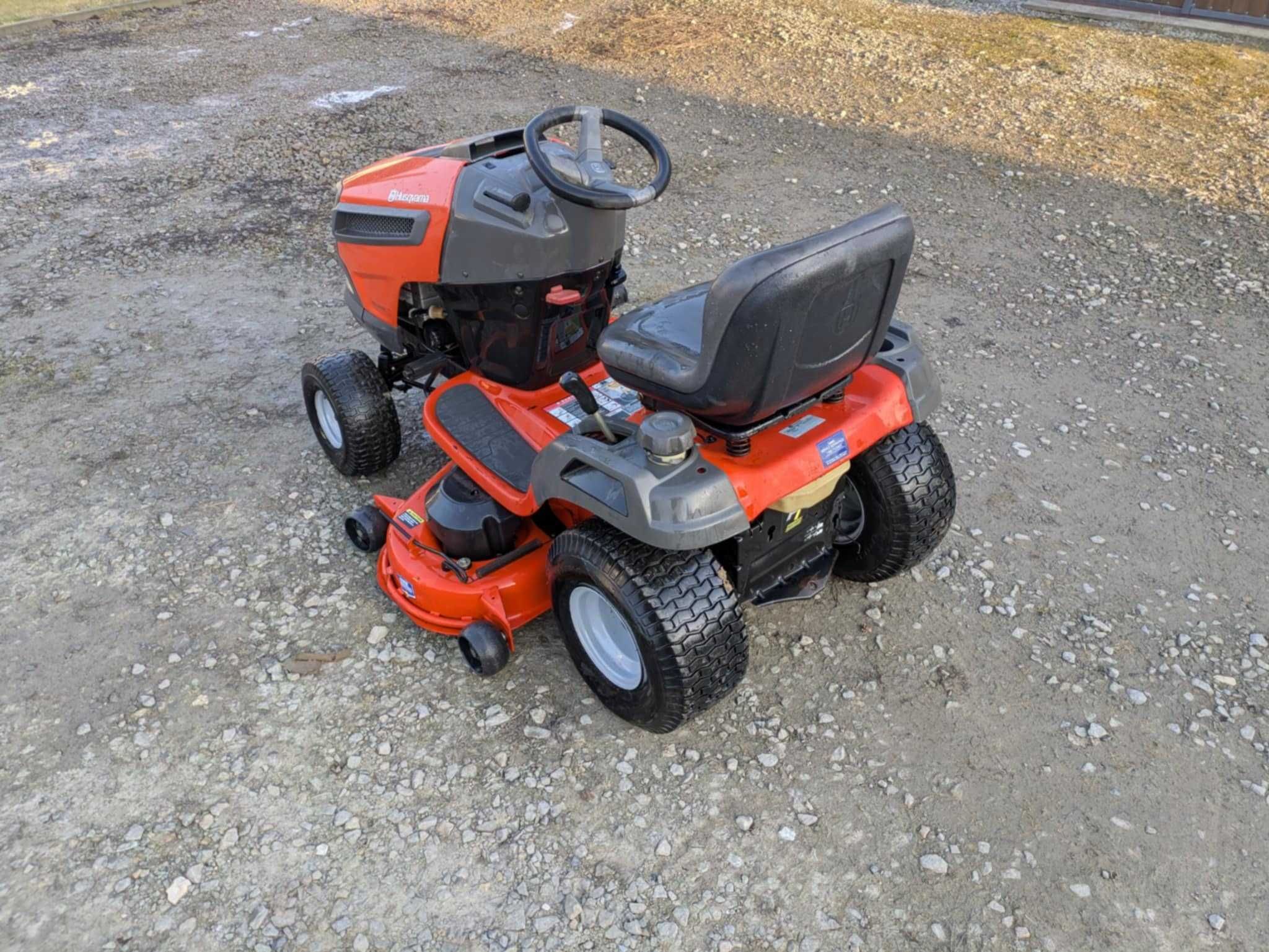 Kosiarka traktorek Husqvarna YTA 24V48 24KM V2  Briggs Hydro Tempo 130