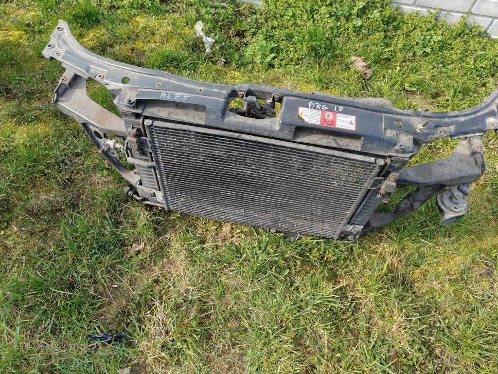 Przedni pas chłodnica chłodnice przód audi A4 b5