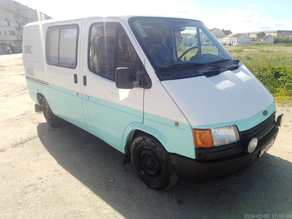 Autocaravana Ford Transit
