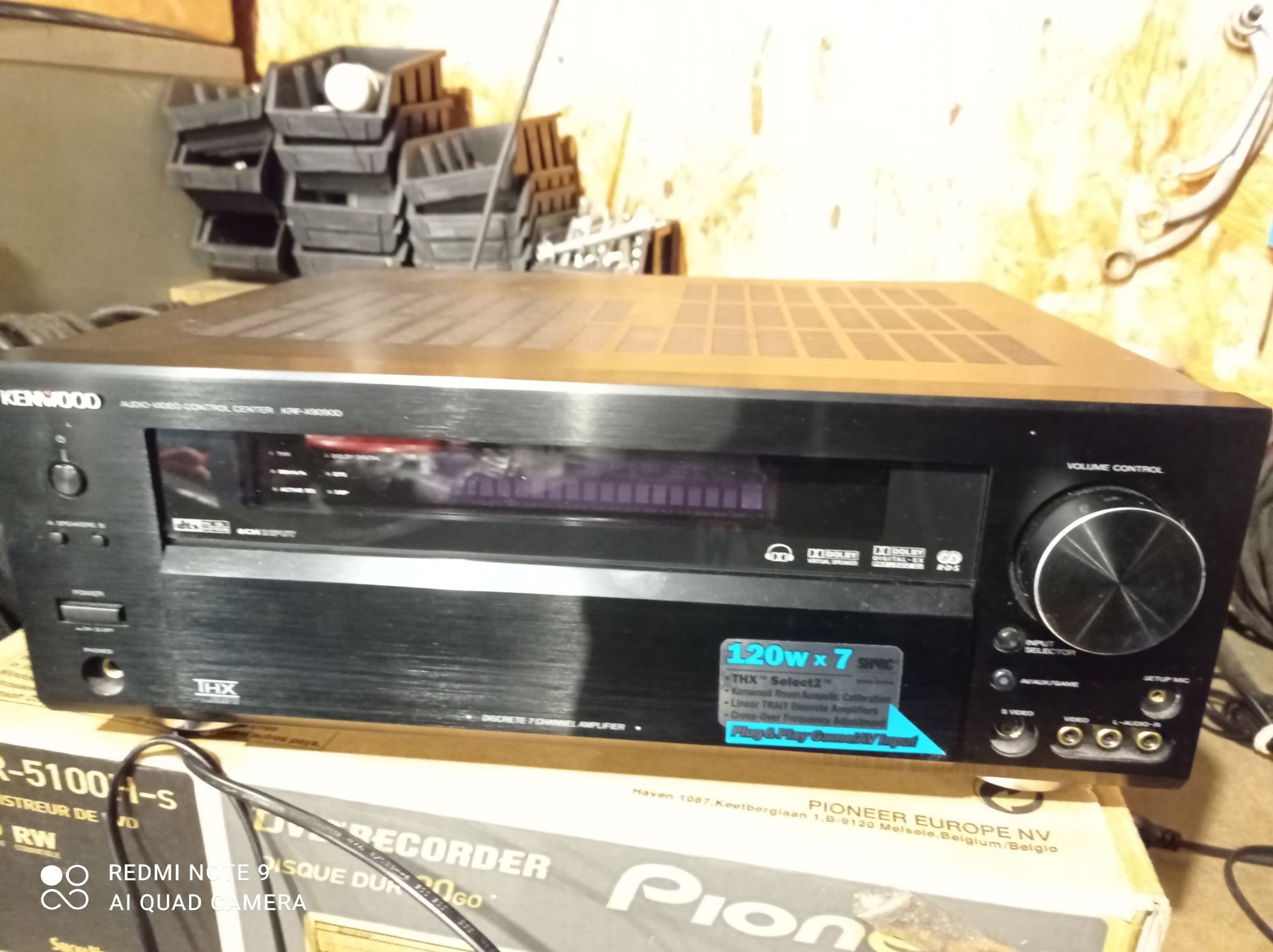 Kenwood KRF-X9090D, amplituner