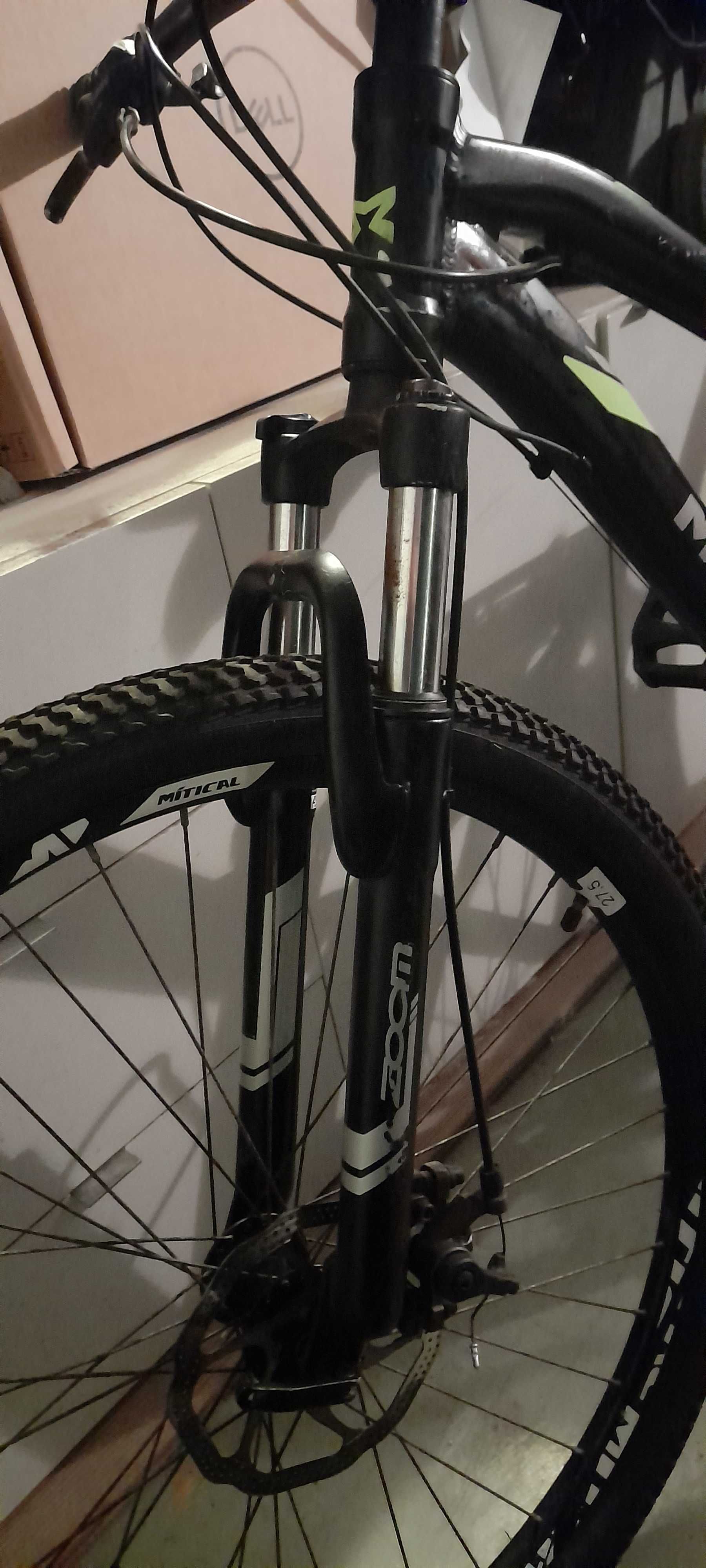 Bicicleta BTT, em excelente estado  com 3 anos