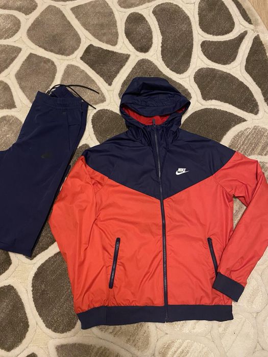 Спортивний костюм NIKE