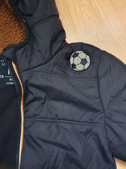 Kurtka zimowa z kapturem marki Next (92-98cm)