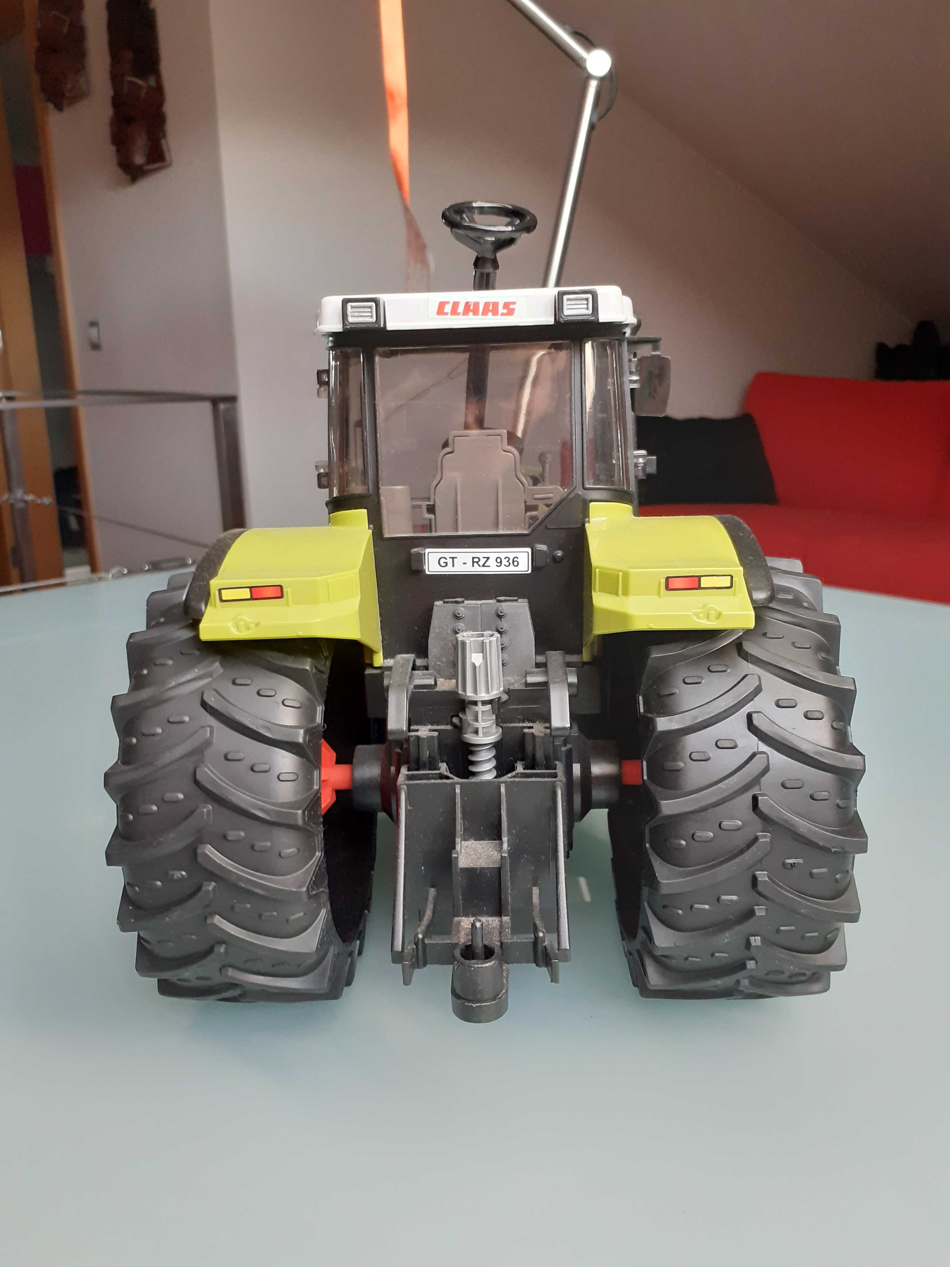 Trator Claas Atles 936 RZ (Bruder)