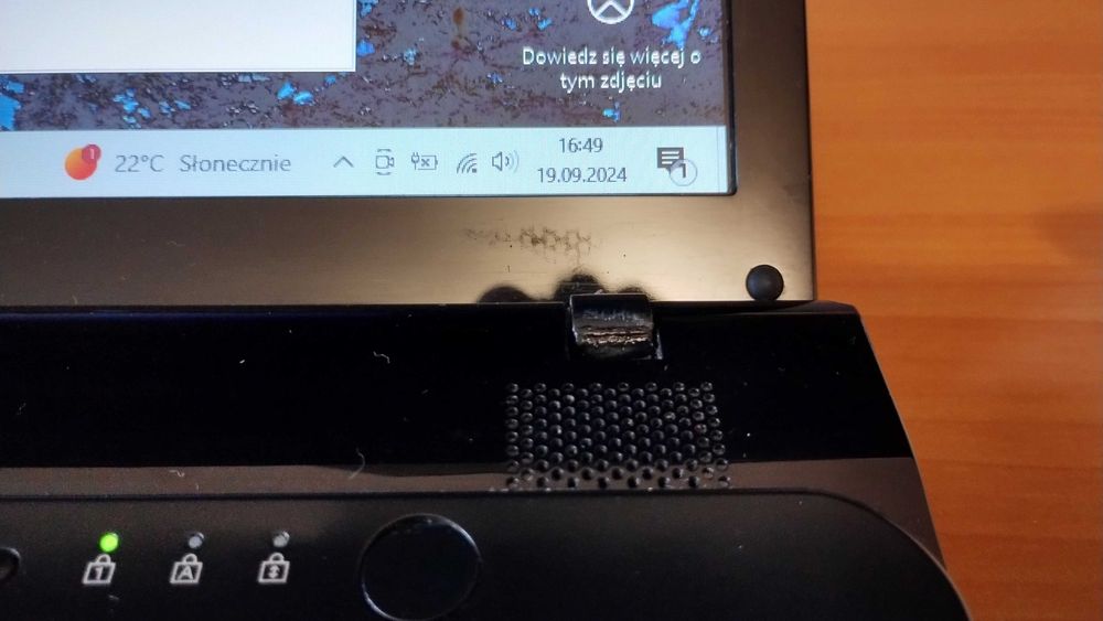 Sony VAIO SVE15, grafika 1GB, RAM 16GB, SSD 120GB, Intel Core i7
