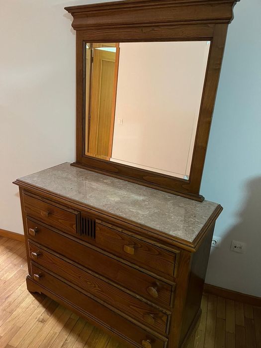 Mobília madeira Castanho