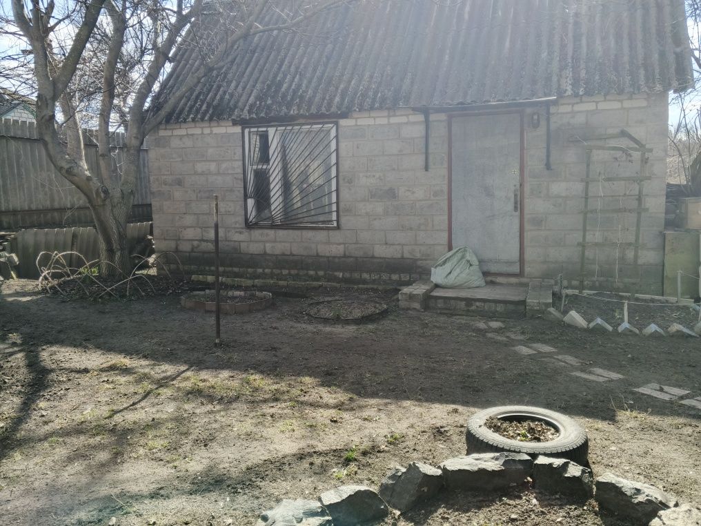 Уютный 2х эт. Коттедж в  живописном р-не недалеко от г. Мерефа .