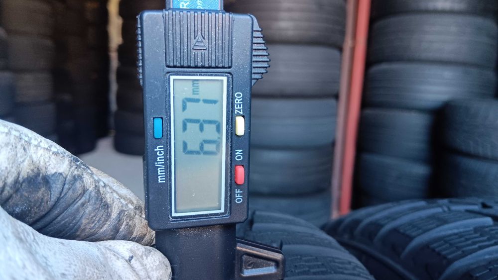 205/55/16 Nokian wr d4