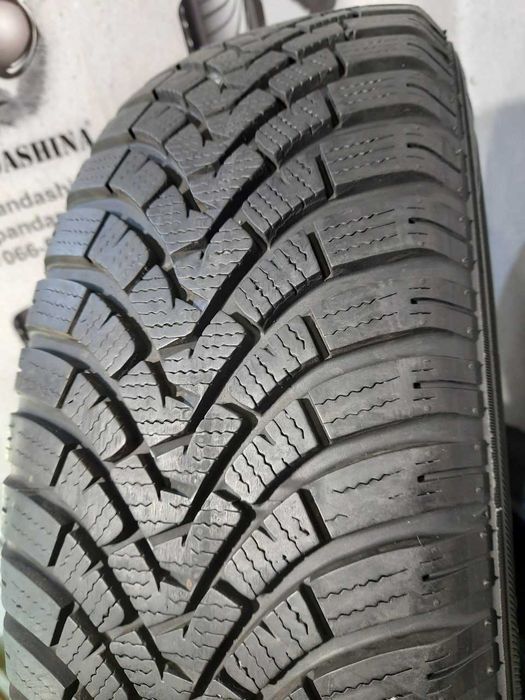 Шини 7,5мм 215/65 R17 FALKEN EuroWinter HS01 SUV б/у Зима склад
